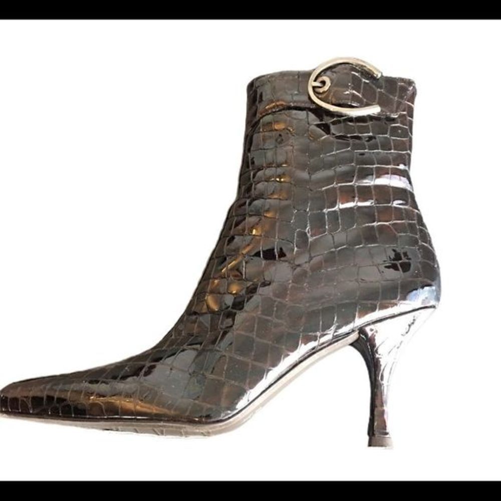 #300 STUART WEITZMAN CROC PRINT BOOTIES